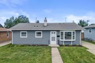 1714 25th St, Kenosha, WI 53140 - Photo 1