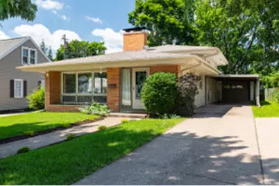 1116  Losey Blvd, La Crosse, WI 54601 - Photo 1