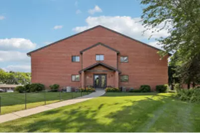 N58W23833  Hastings Ct, Sussex, WI 53089 - Photo 1