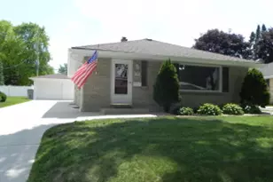 1711 W Plainfield Ave, Milwaukee, WI 53221 - Photo 1