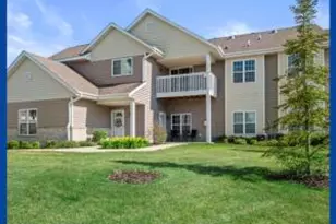 W197N17022 Stonewall Dr, Jackson, WI 53037 - Photo 1