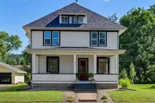 531 Hamilton St, West Salem, WI 54669 - Photo 1