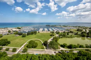 1660 N Prospect Ave, Milwaukee, WI 53202 - Photo 1