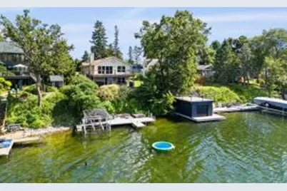 105 E Lake Ln, Richfield, WI 53017 - Photo 1