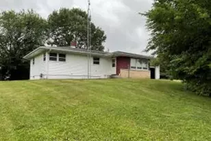 W6147 Sunset Ave, Koshkonong, WI 53538 - Photo 1