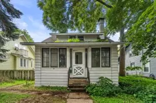 225 Wilson Ave, Waukesha, WI 53186 - Photo 1