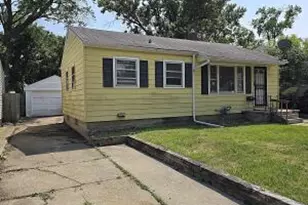 2939 W Carmen Ave, Milwaukee, WI 53209 - Photo 1