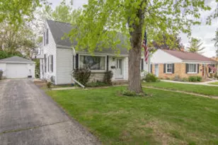 2845 S 52nd St, Milwaukee, WI 53219 - Photo 1