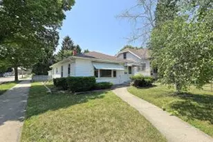 2300 Geneva St, Racine, WI 53402 - Photo 1