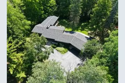 W220N7820  Golf View Ln, Lisbon, WI 53089 - Photo 1