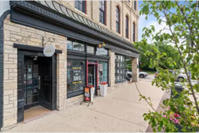 707 W Main St, Lake Geneva, WI 53147 - Photo 1