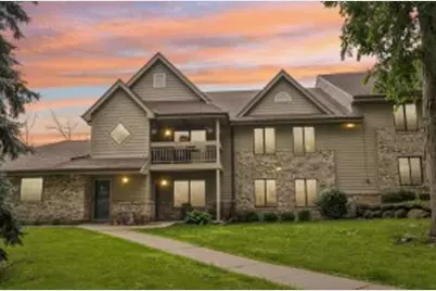 N80W12900  Fond Du Lac Ave, Menomonee Falls, WI 53051 - Photo 1