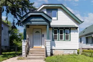 2941 N Dr William Finlayson St, Milwaukee, WI 53212 - Photo 1