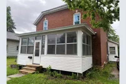 1233-1235  16th St, La Crosse, WI 54601 - Photo 1