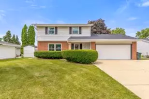 1700 Drexel Blvd, South Milwaukee, WI 53172 - Photo 1