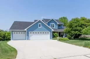 800 Audubon Rd, Howards Grove, WI 53083 - Photo 1