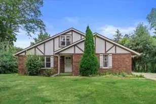 14622 W Woodland Dr, New Berlin, WI 53151 - Photo 1