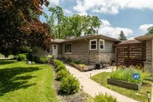 10015 W Glendale Ave, Wauwatosa, WI 53225 - Photo 1