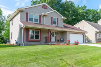 3213  Great Oak Dr, Racine, WI 53402 - Photo 1