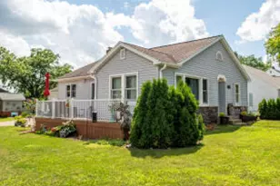 602 Lake St, Tomah, WI 54660 - Photo 1