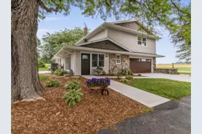 4593  McKinley Rd, Hartford, WI 53027 - Photo 1