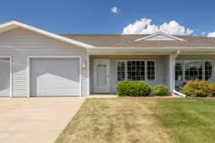 1270 Stillwater Ln, Hartford, WI 53027 - Photo 1