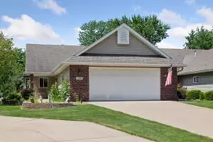 143 Hillridge Ct, Prescott, WI 54021 - Photo 1