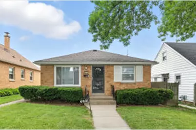 6231 W Spencer Pl, Milwaukee, WI 53218 - Photo 1