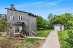 120 Eleonor St, Two Rivers, WI 54241 - Photo 1