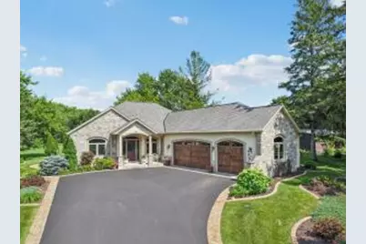 W276N1728  Spring Creek Dr, Pewaukee, WI 53072 - Photo 1