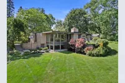 3637  Hennepin Pl, Racine, WI 53402 - Photo 1