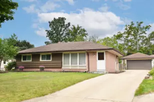 5751 S 38th Ct, Milwaukee, WI 53221 - Photo 1