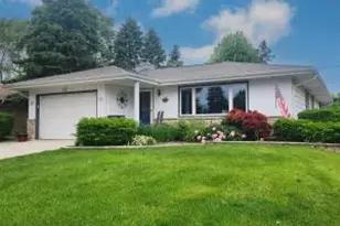 1784 Hickory St, South Milwaukee, WI 53172 - Photo 1