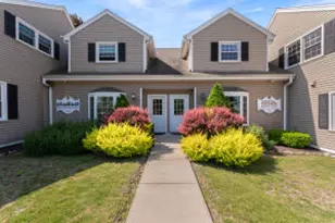 W156N11375 Pilgrim Rd, Germantown, WI 53022 - Photo 1