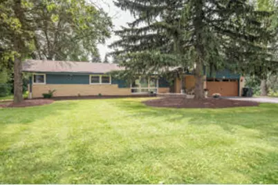 N45W22955  Lindsay Rd, Pewaukee, WI 53072 - Photo 1