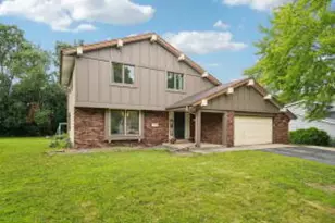 2409 Pendleton Pl, Waukesha, WI 53188 - Photo 1