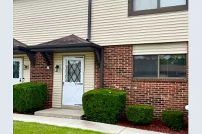 5803  Cambridge Cir, Racine, WI 53406 - Photo 1