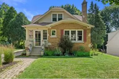 541  Highlandview Dr, West Bend, WI 53095 - Photo 1