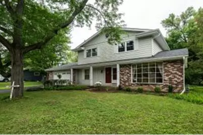 821  Buckingham Cir, Hartland, WI 53029 - Photo 1