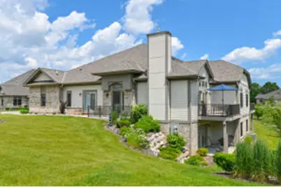 7546 W Tuckaway Pines Cir, Franklin, WI 53132 - Photo 1