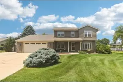 8848  Oriole Ln, Racine, WI 53185 - Photo 1