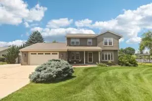 8848 Oriole Ln, Racine, WI 53185 - Photo 1