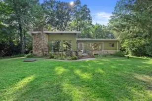 9371 S 46th St, Franklin, WI 53132 - Photo 1