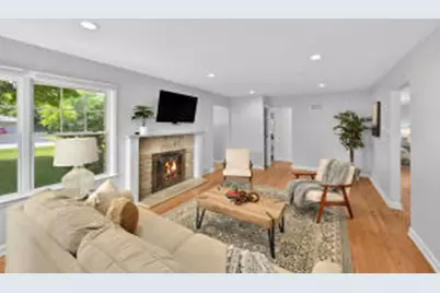 340  Fairway Dr, Brookfield, WI 53005 - Photo 1