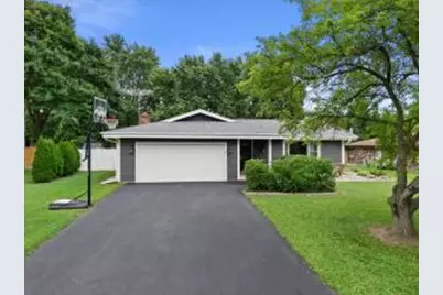 W156N10876  Catskill Ln, Germantown, WI 53022 - Photo 1