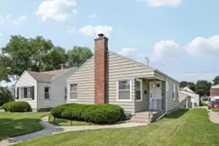 3267 S 25th St, Milwaukee, WI 53215 - Photo 1