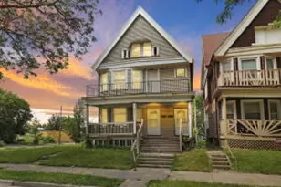 2007 N 40th St, Milwaukee, WI 53208 - Photo 1