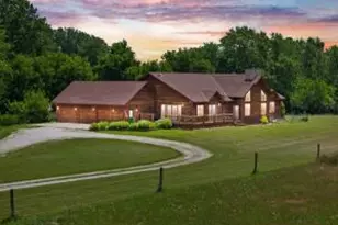 S36W30613 Dendon Ct, Genesee, WI 53189 - Photo 1