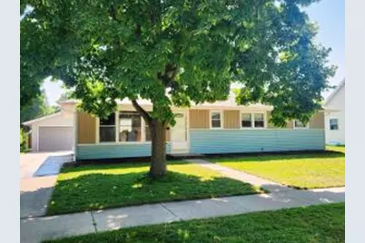 2301 N 27th Pl, Sheboygan, WI 53083 - Photo 1