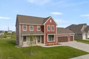 1946 N Cora Dr, Grafton, WI 53024 - Photo 1